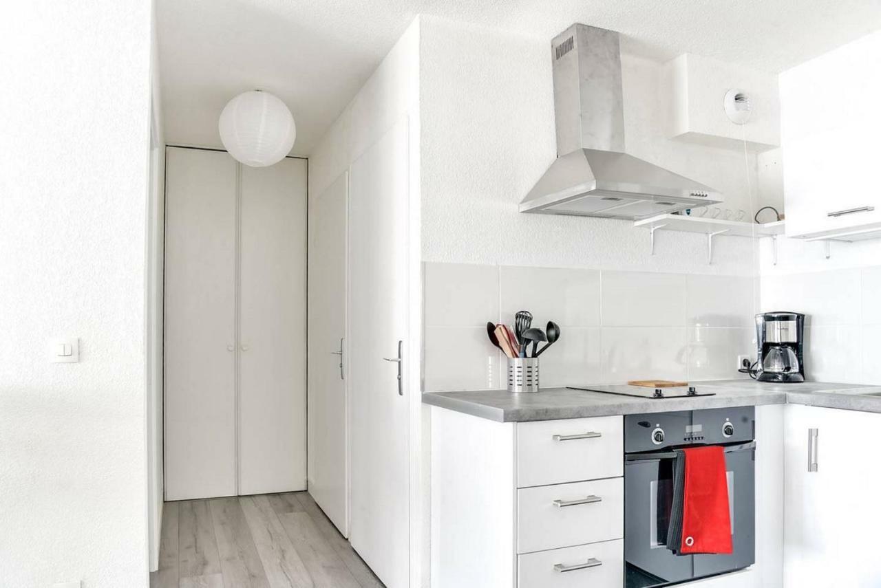 Appartements Du Leman - Proches Geneve - Parkings Prives Gratuits 안마스 외부 사진