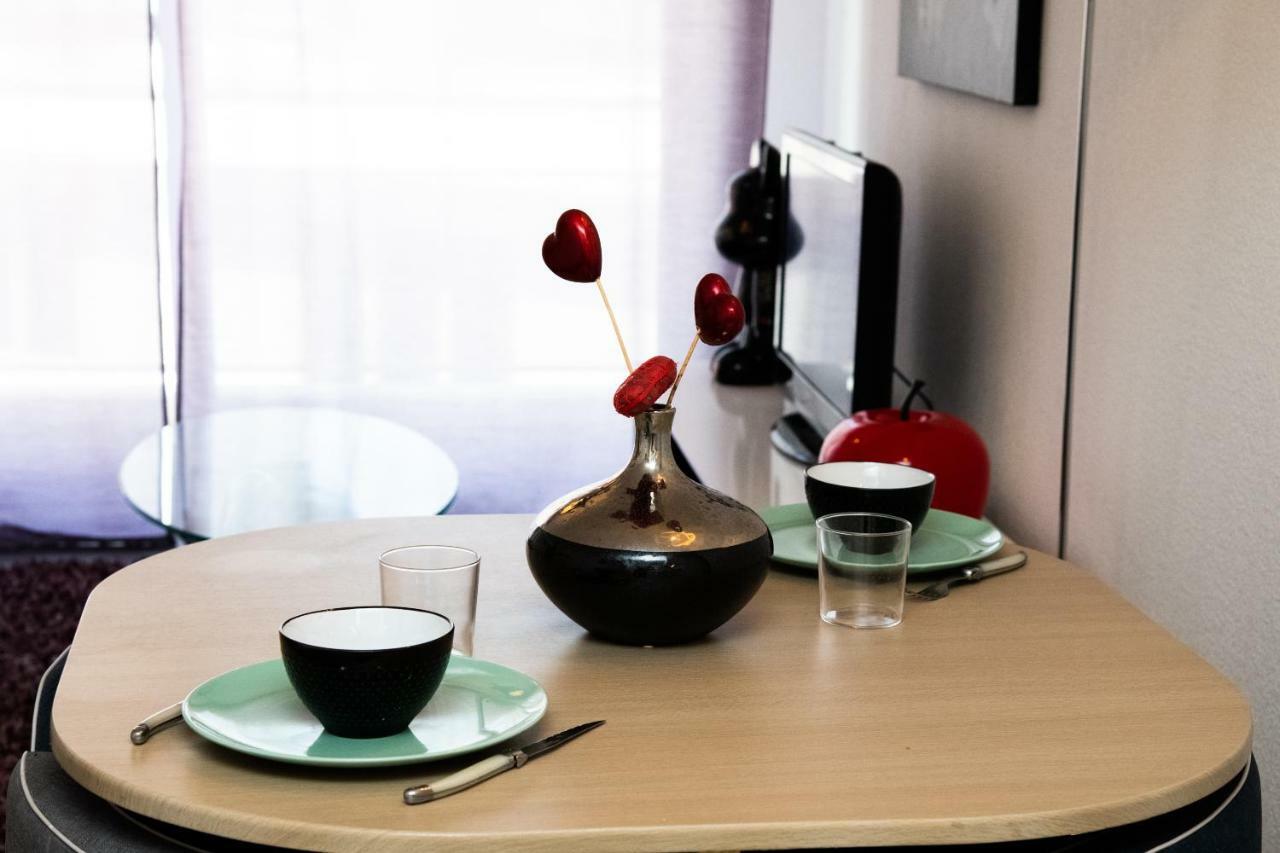 Appartements Du Leman - Proches Geneve - Parkings Prives Gratuits 안마스 외부 사진