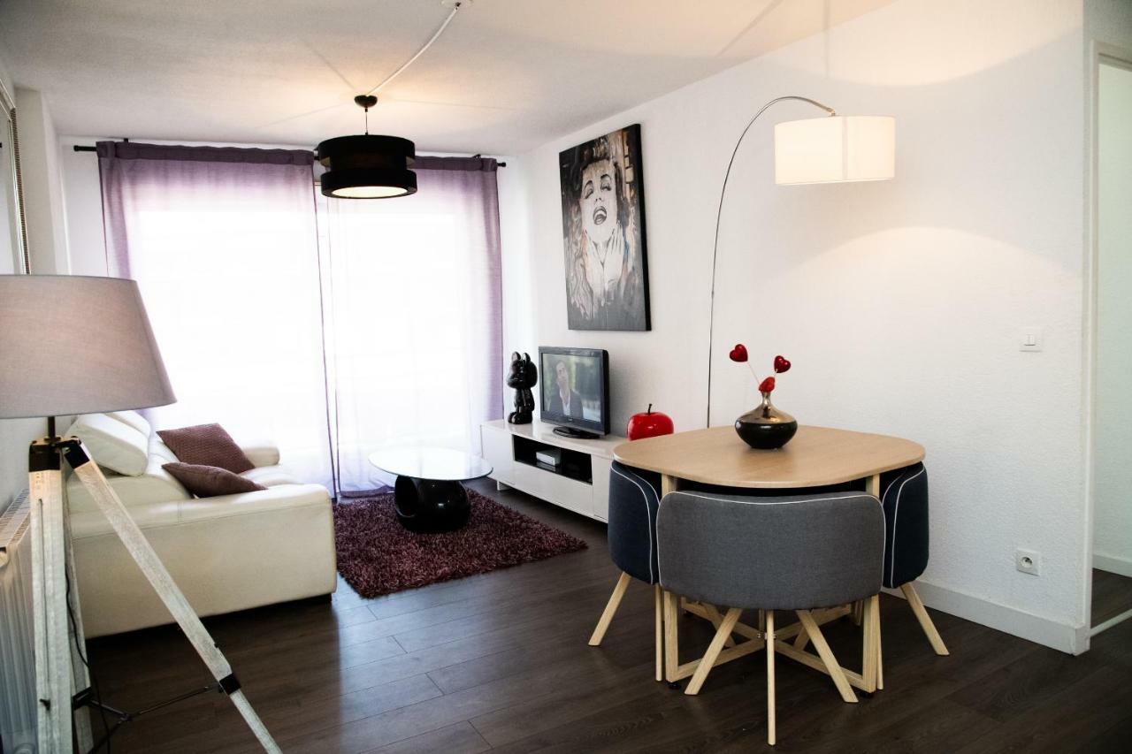 Appartements Du Leman - Proches Geneve - Parkings Prives Gratuits 안마스 외부 사진